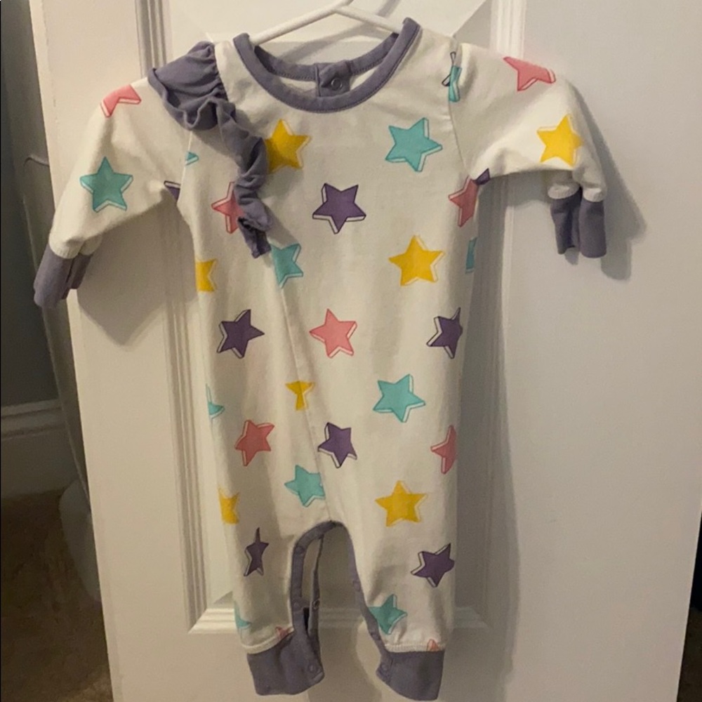Monica & Andy star onesie with shoulder ruffle